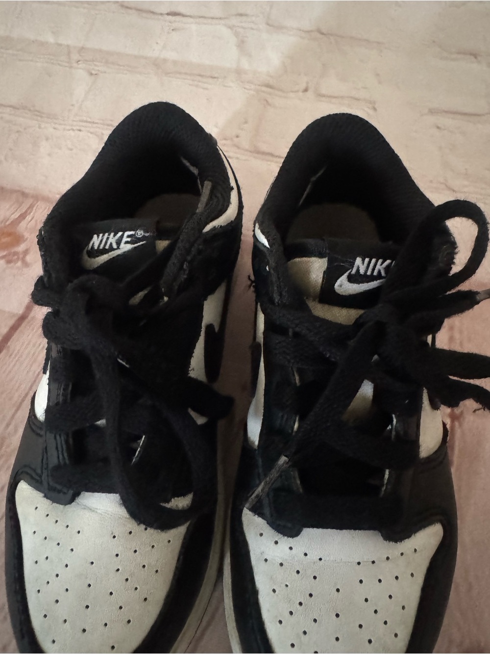 Nike Dunks - Picture 3 of 8